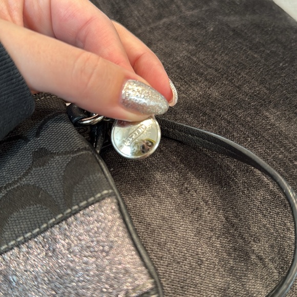 Coach Wristlet - Picture 4 of 6